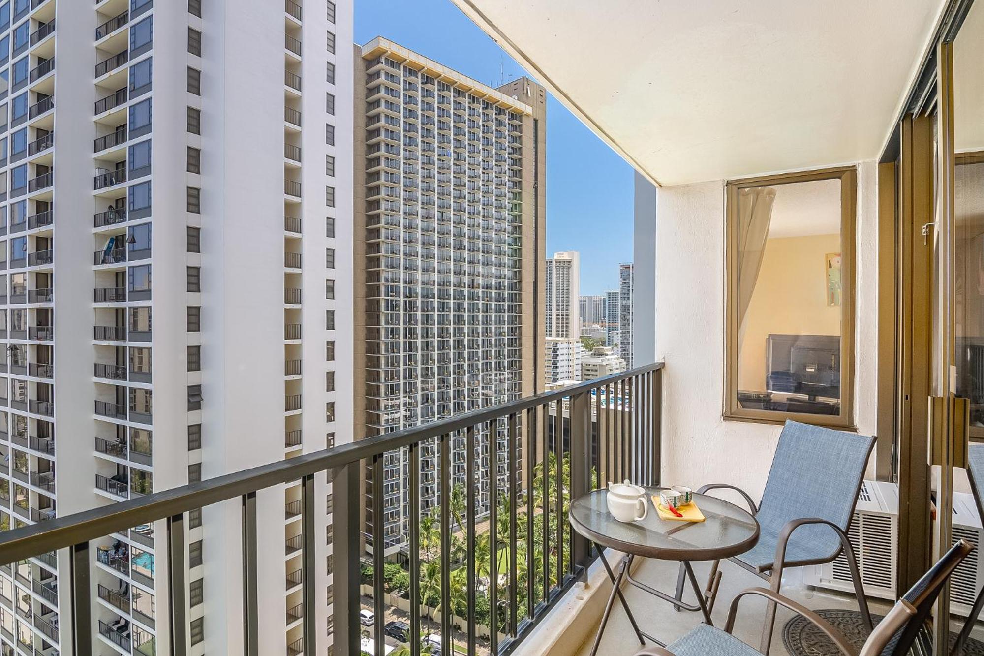 Beautiful 1Br, Steps To Waikiki Beach And Parking Honolulu Exterior foto